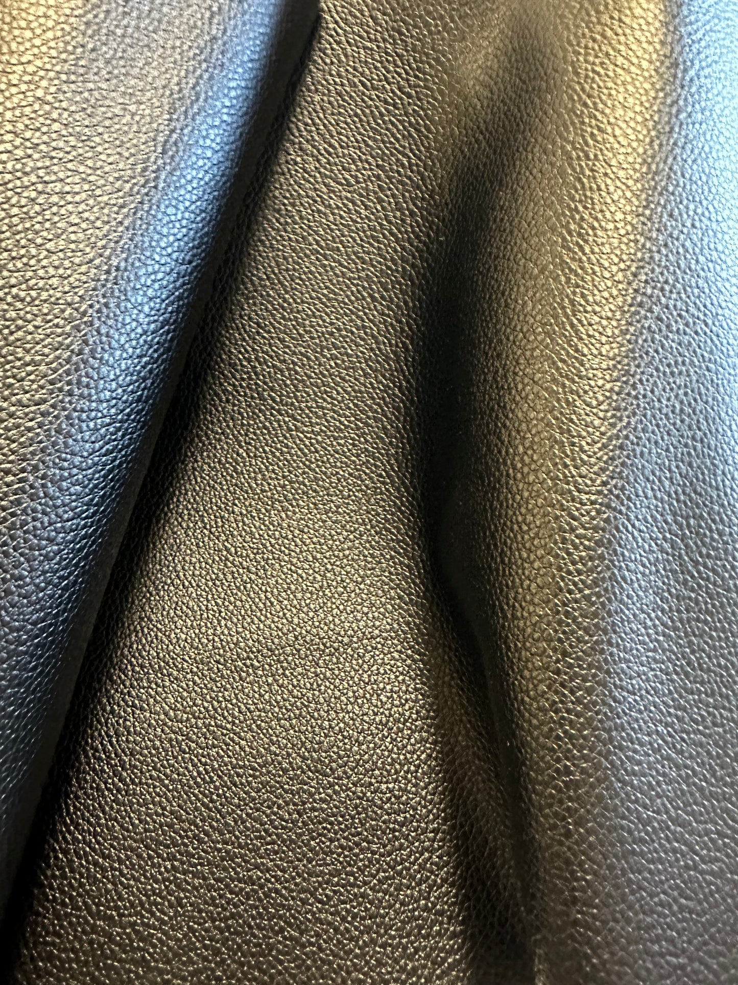 Faux Leather Roll Small Litchi Black