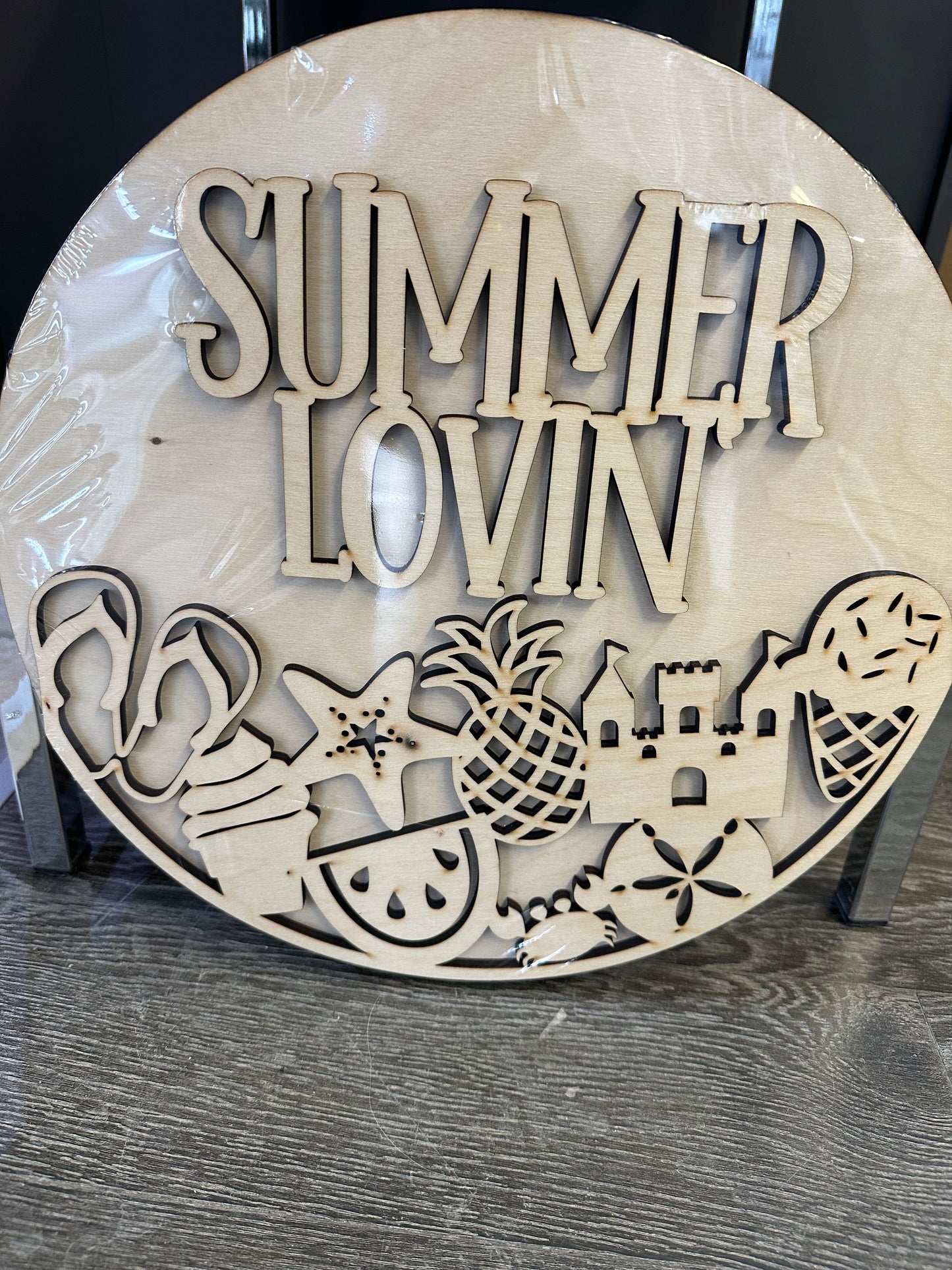 Summer Lovin DIY Sign