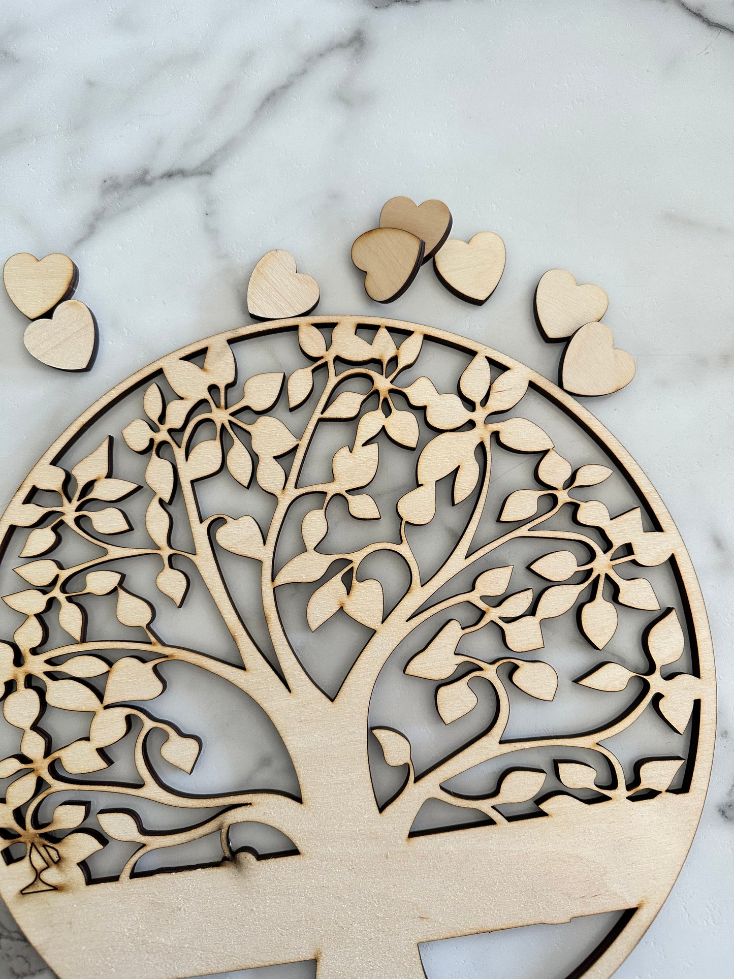 12" round Family Tree w 6 hearts Cutout