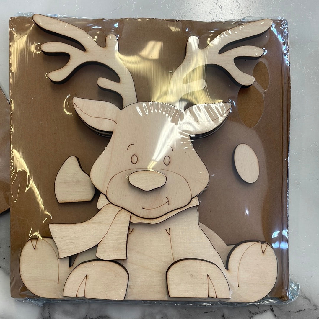 Reindeer Shelf Sitter DIY kit