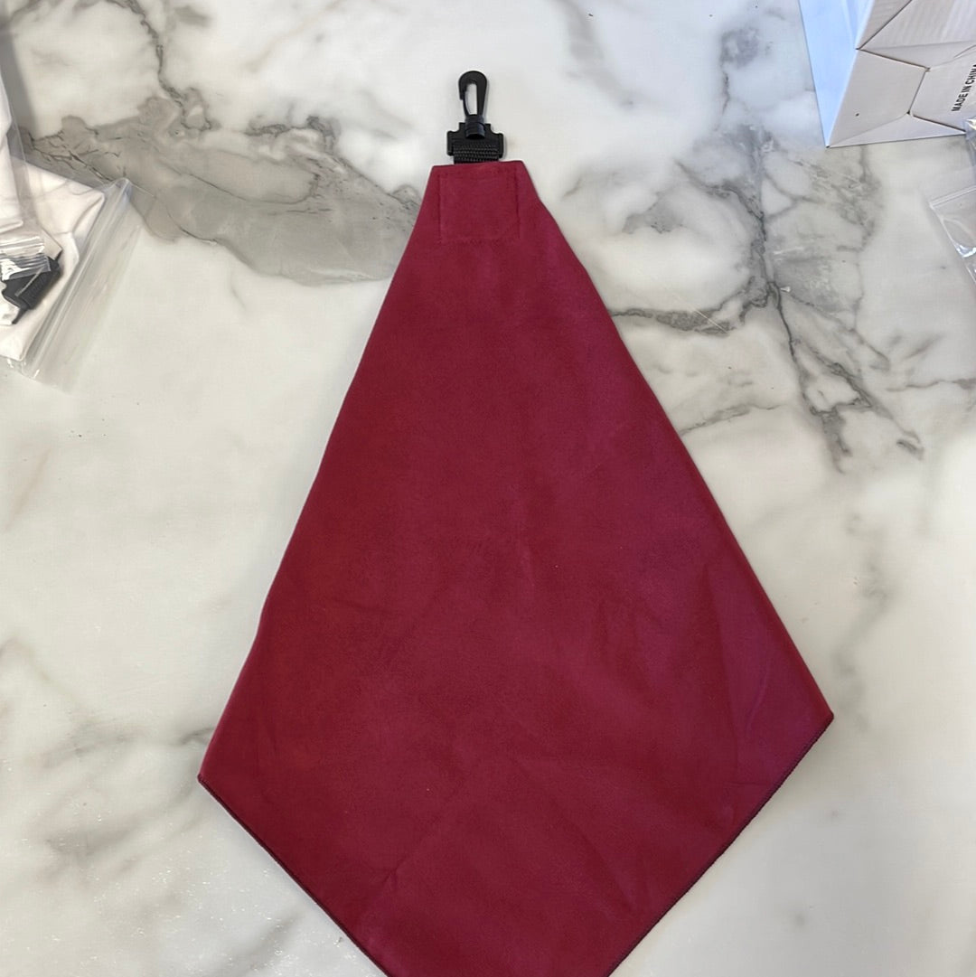 Golf Towel with Clip Burgundy