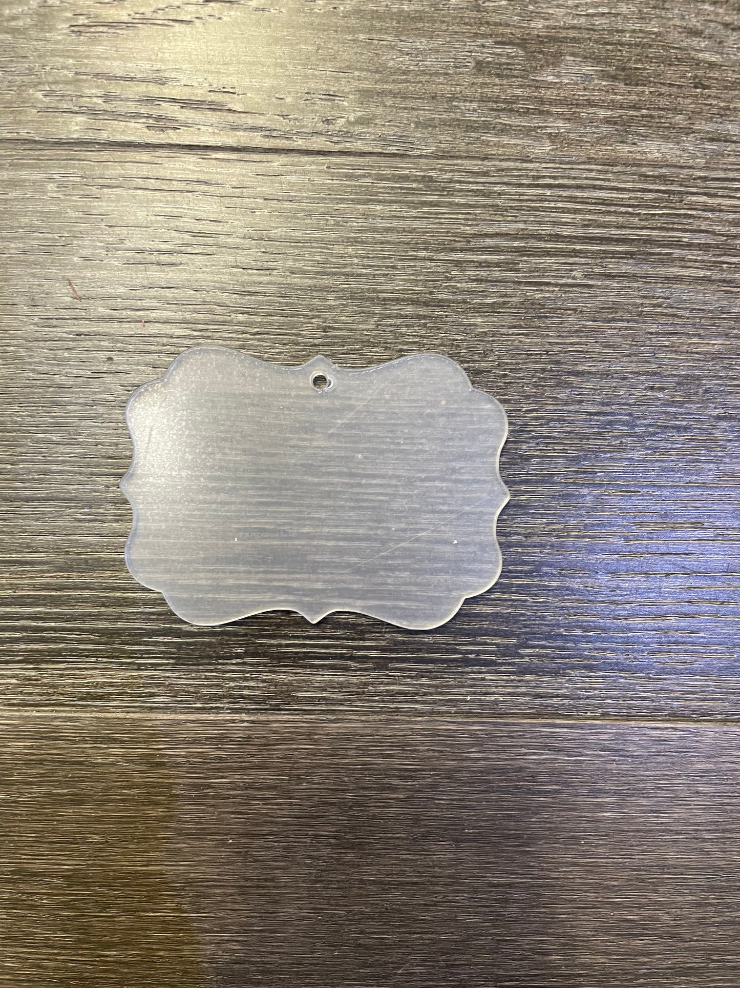 Benelux Acrylic w Hole