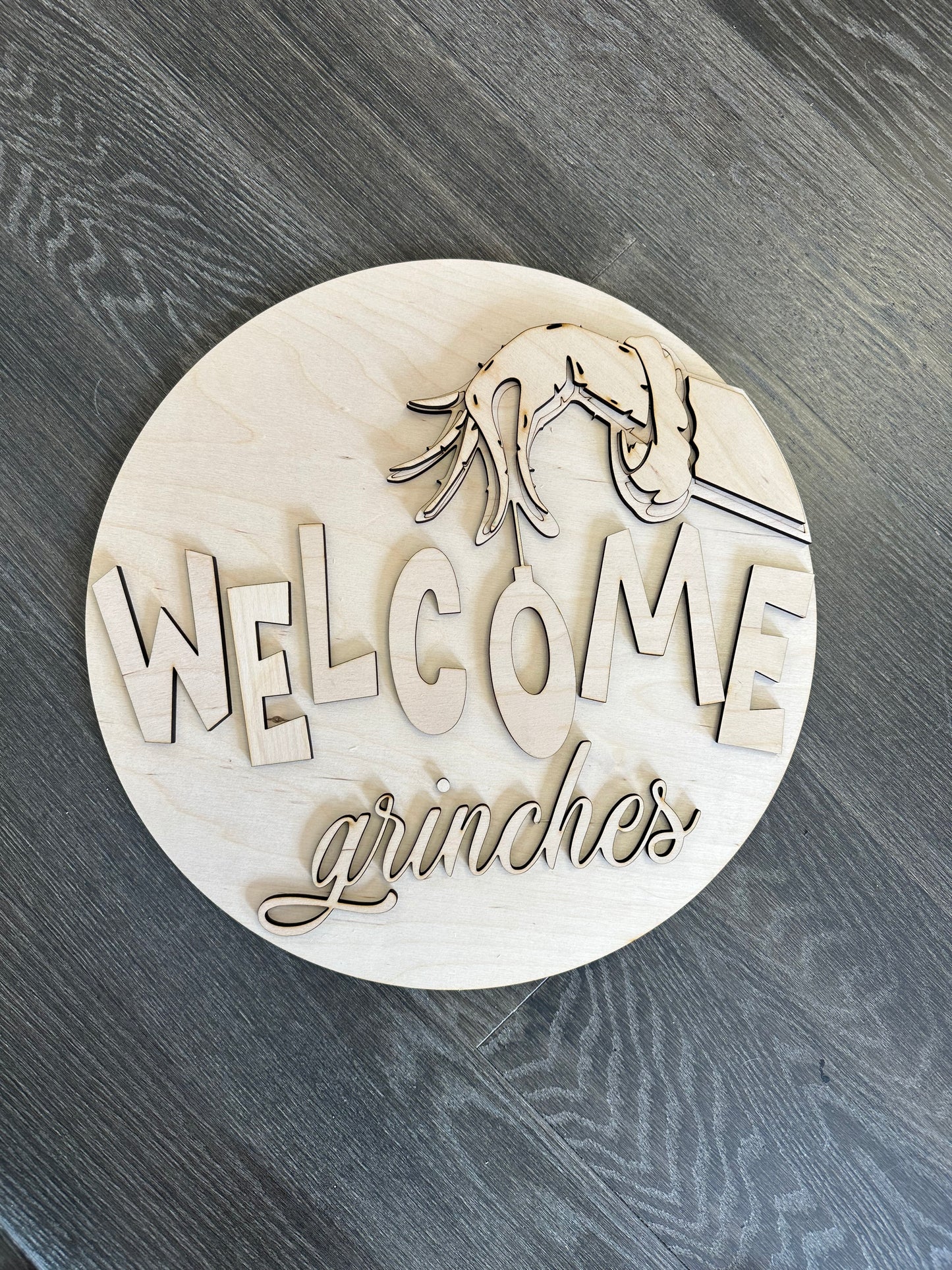 Welcome Grinches Sign DIY