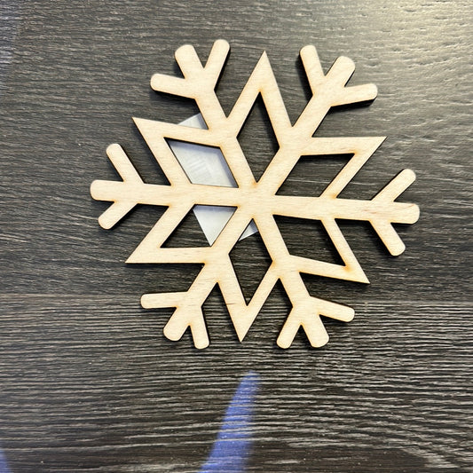 4" 5"  Wood Snowflakes Birch