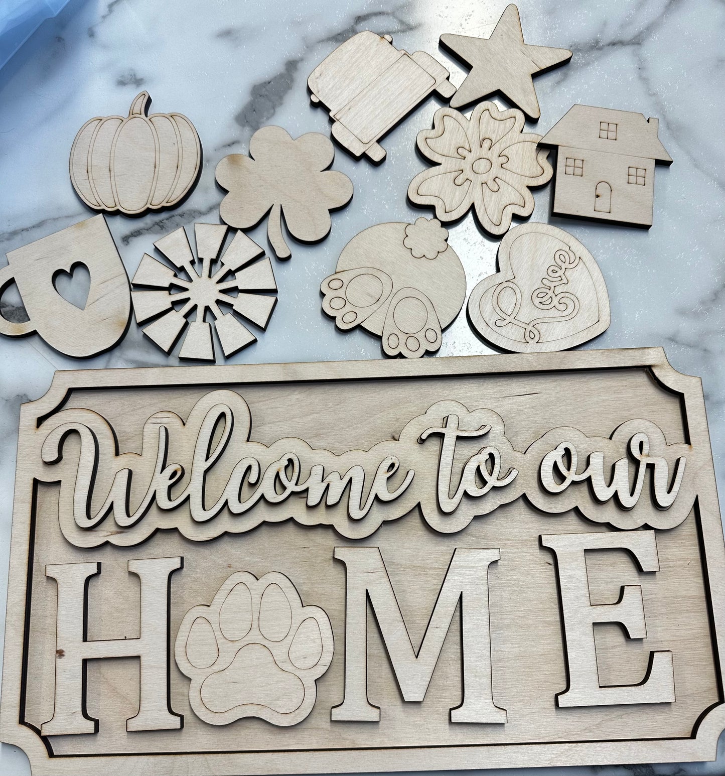 Welcome to our Home Interchangable sign w 12 pieces DIY