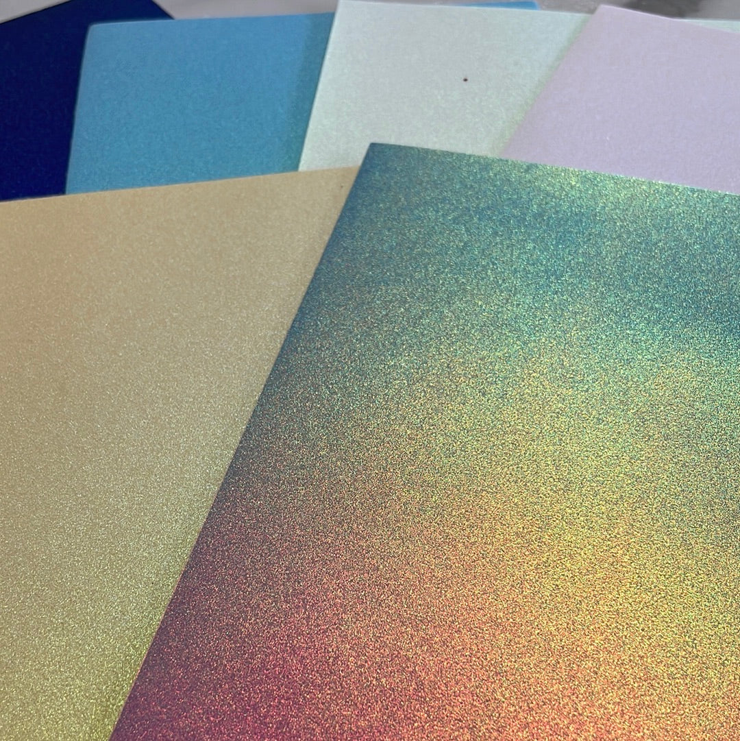 Set of 6 Pearl Iridescent Faux Leather (15 x 21 cm)