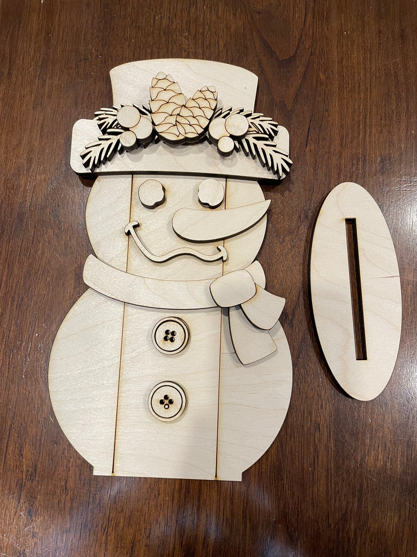 Standing Snowman Shelf sitter