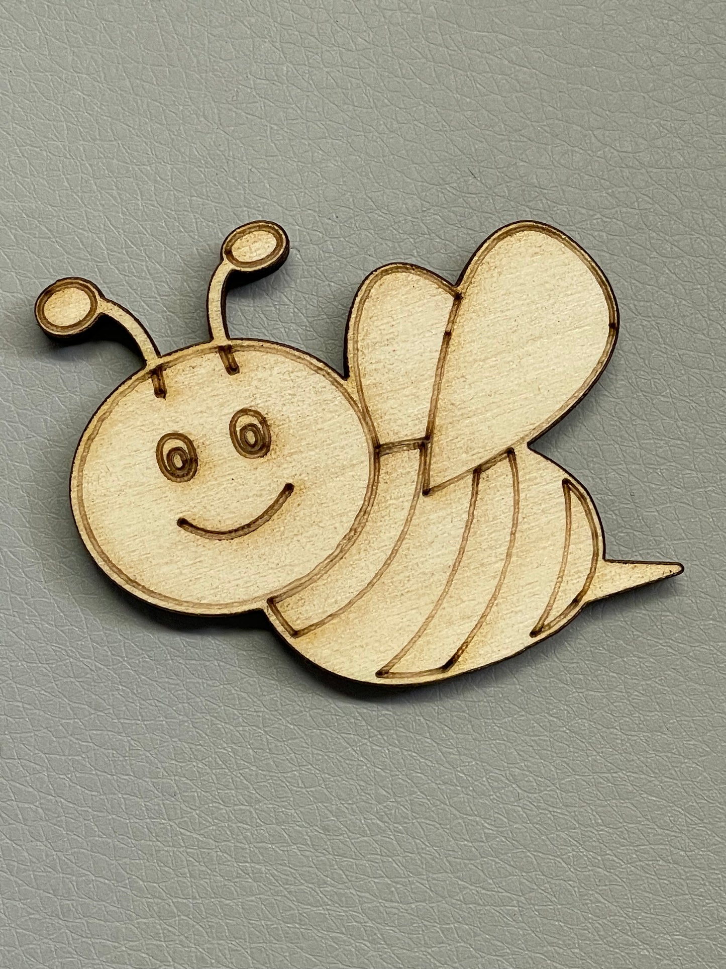 Birch Cute Bee cutout
