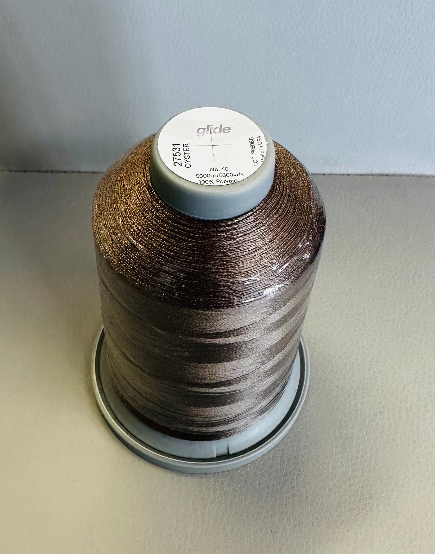 Glide Poly Thread 40Wt Oyster 27531