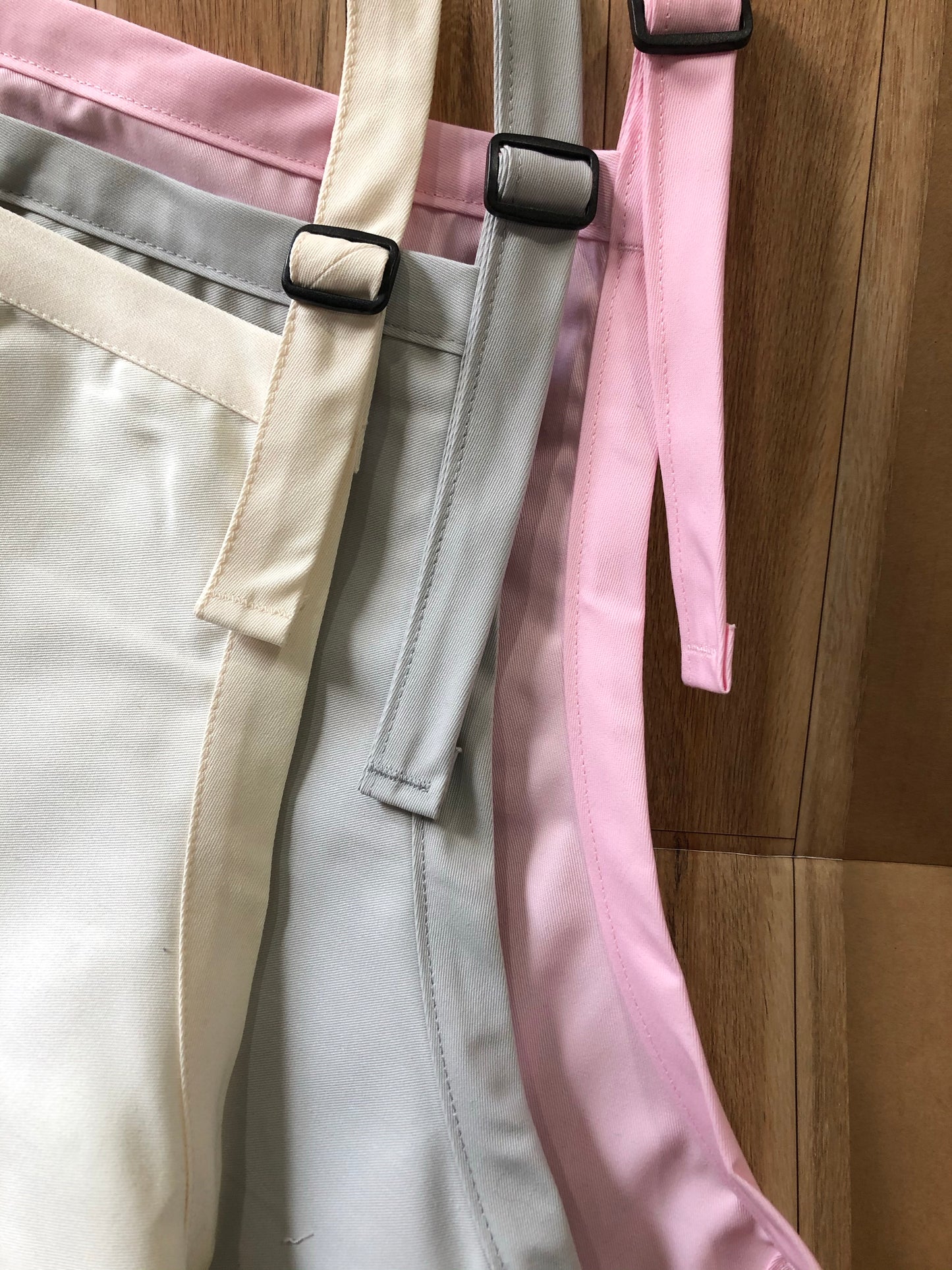 Solid Color Apron with Pockets, Adjustable Neck