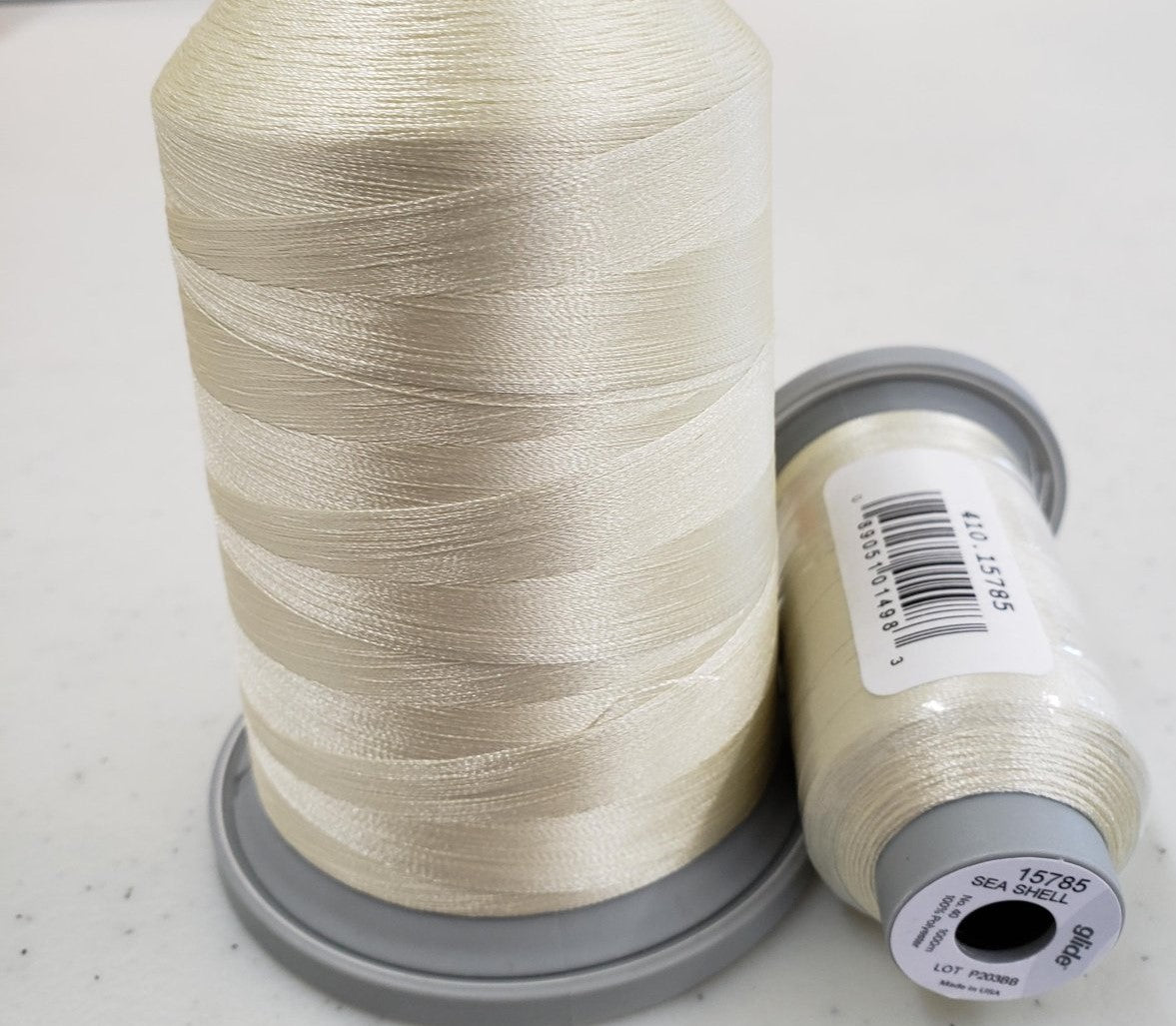 Shellac Thread Glide Poly Thread 40Wt Sea Shell 15785 – Craft Enablers